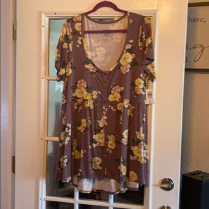 NWT Torrid high low blouse